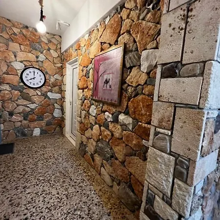 Malvina Apartment *