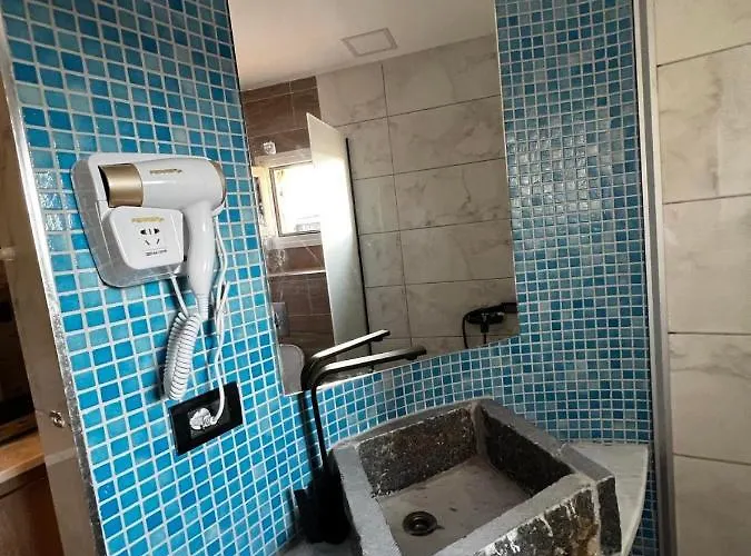 Malvina Kallithea (Chalkidiki)